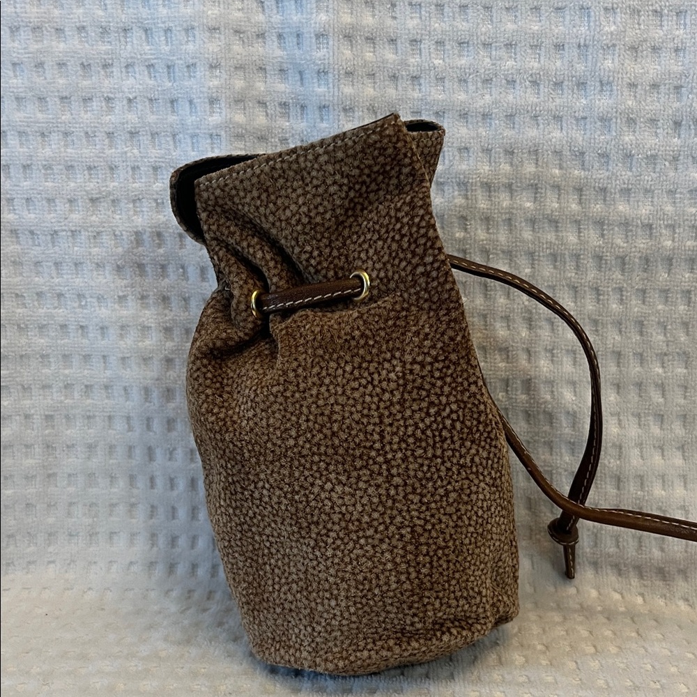 Bettina Brown Textured Drawstring Bag - Picture 5 of 10